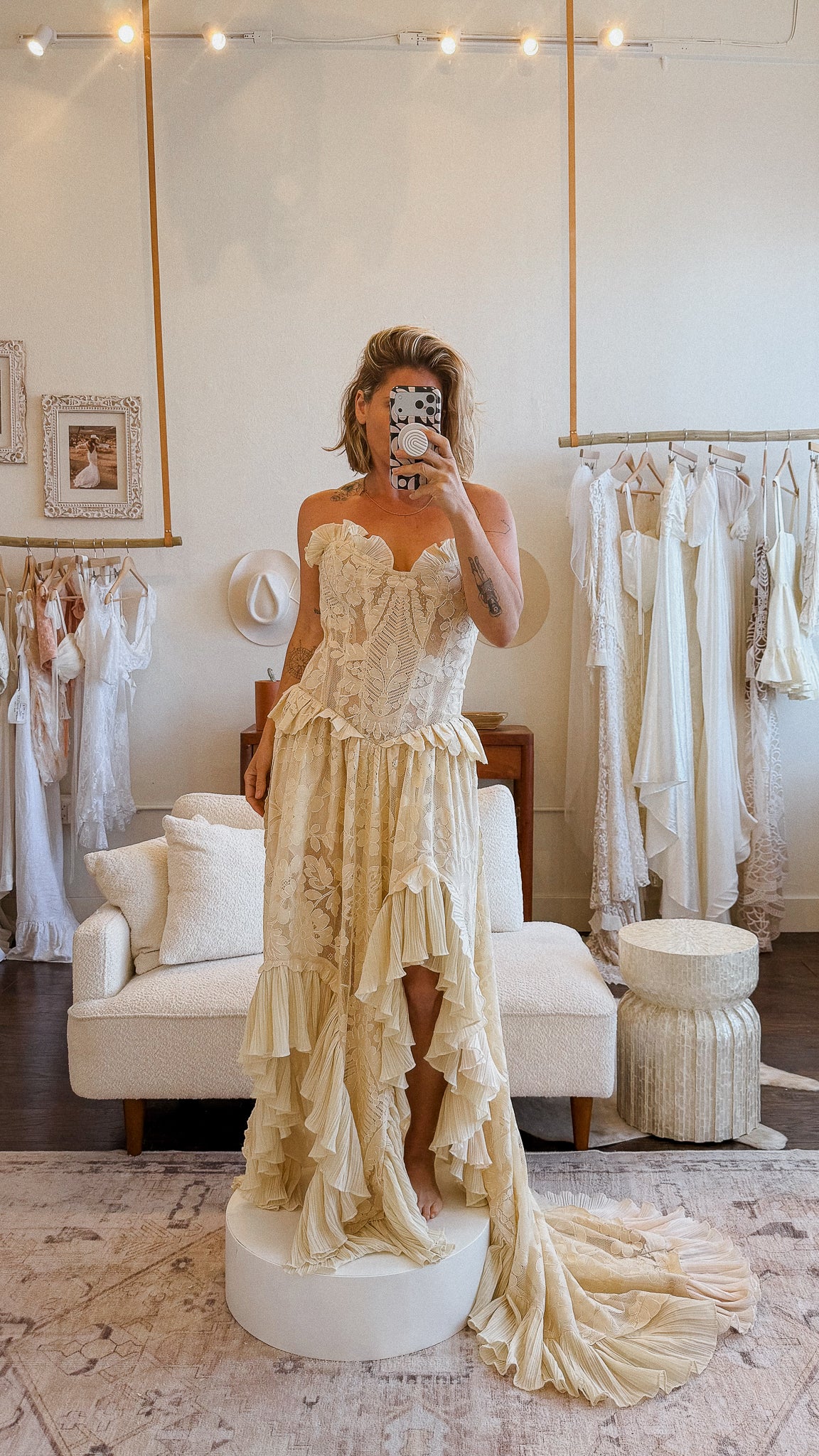 Hazel Sample Gown Size 8