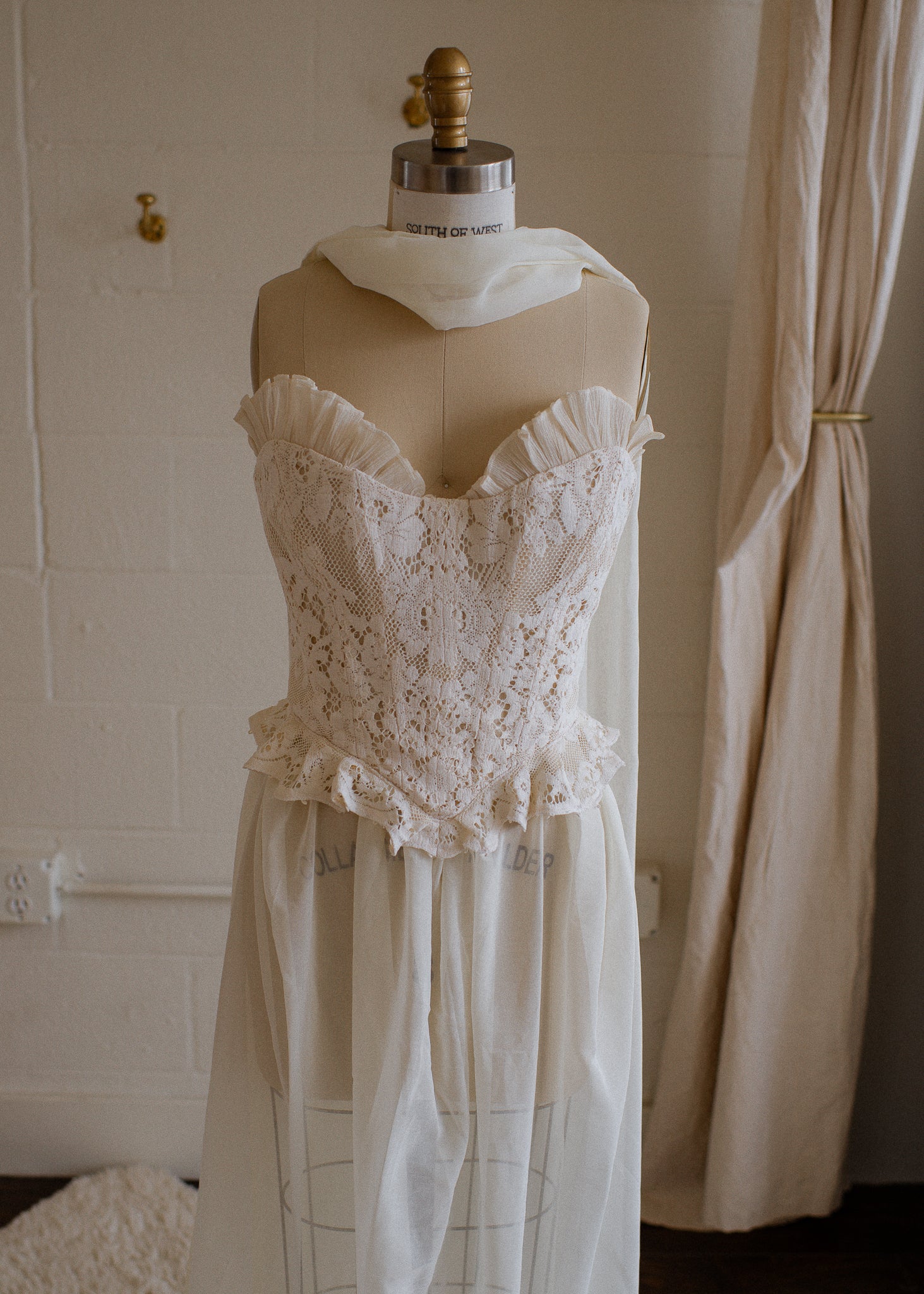 Marlowe Corset Size 4-6